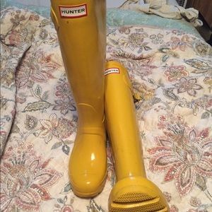 Hunter rain boots
